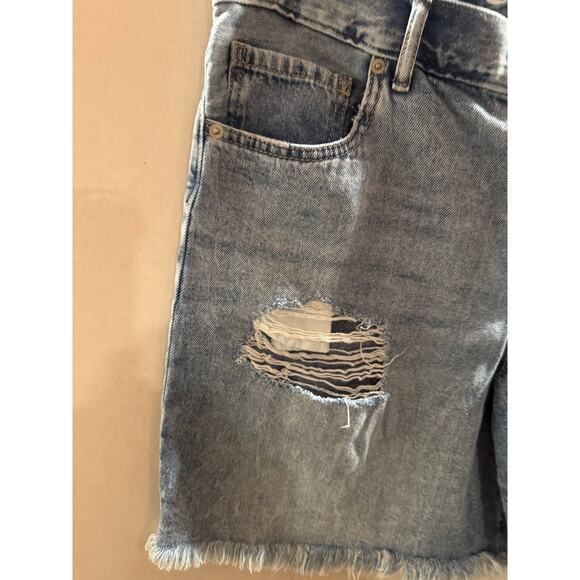 Sugar & Jade Jean Shorts Womens Petite 16 Blue Denim Pockets Distressed Raw Hem - Picture 4 of 5